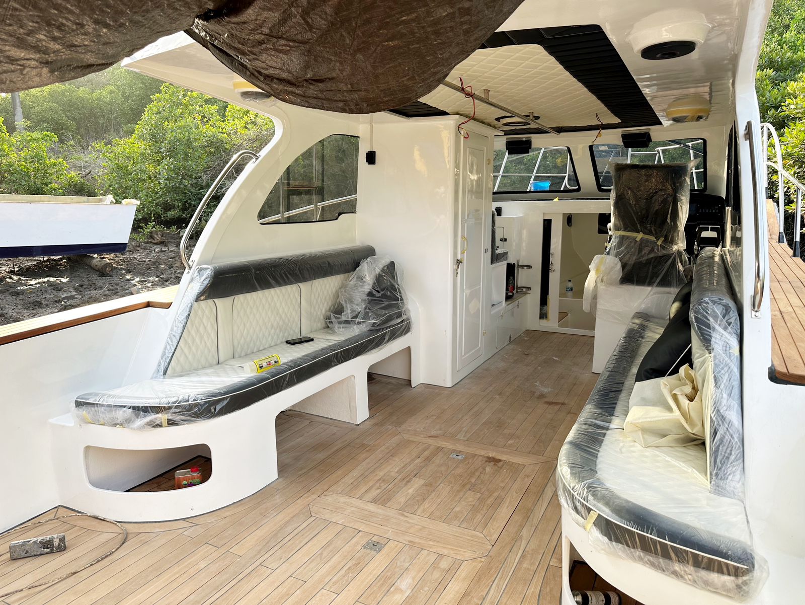 Круиз на средней яхте (до 15 человек)