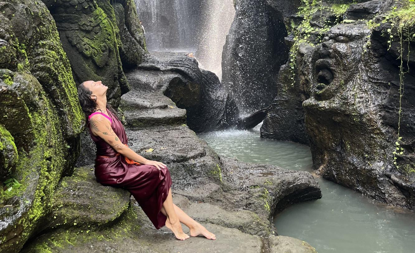 Ubud: Purification Ceremony at Taman Beji Griya Waterfall, Rice Terraces, Goa Gajah Temple or Monkey Forest
