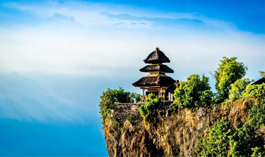 South Bali Highlights: Turtle Sanctuary, Uluwatu Temple, Melasti Beach, Kecak Dance