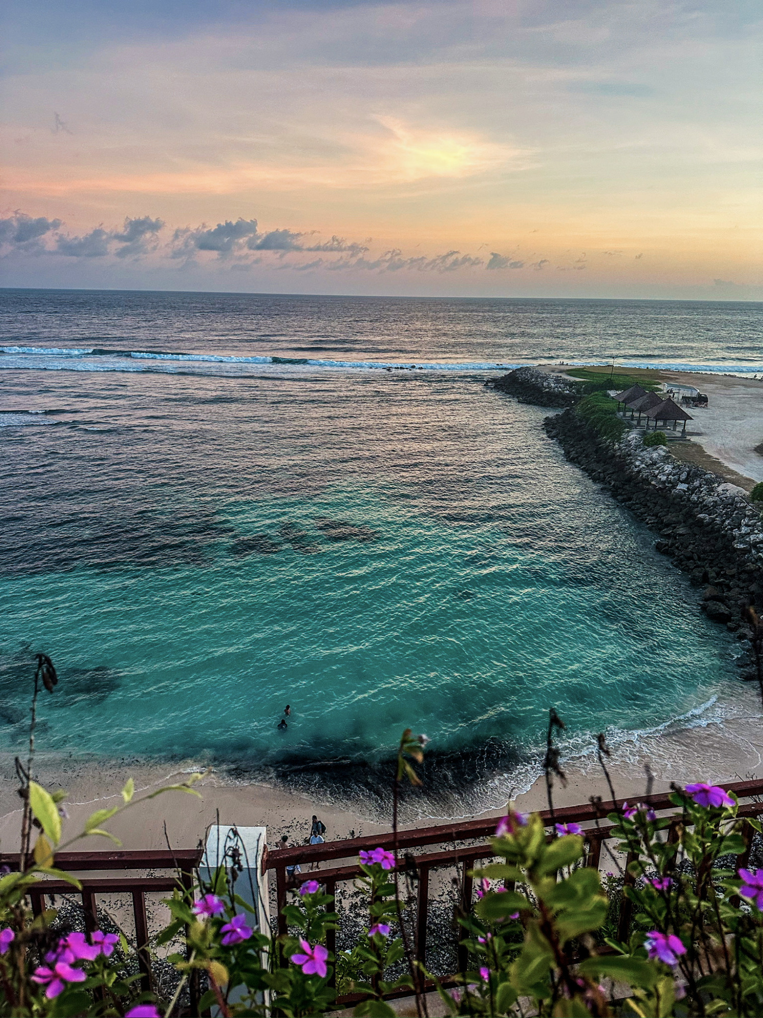 По пляжам Бали: Паданг-Паданг, Меласти, Джимбаран